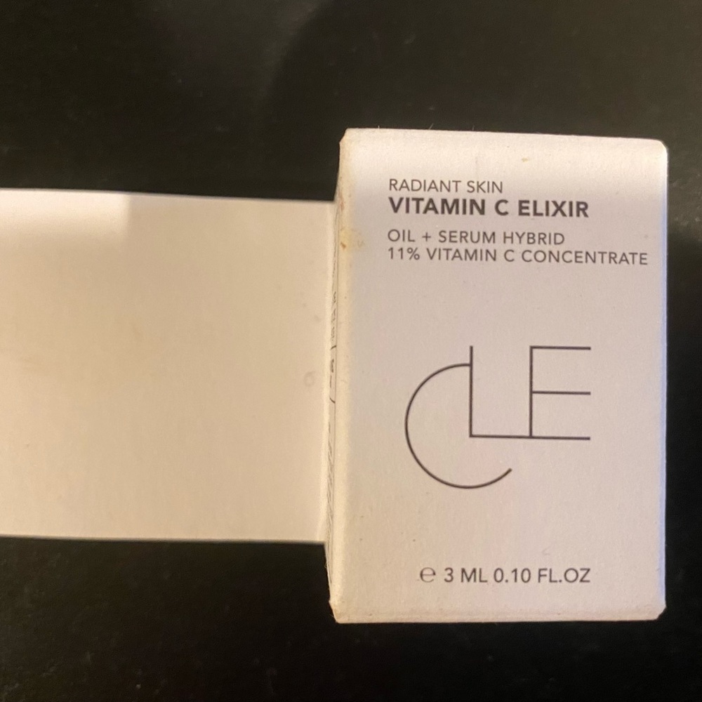 New Cle Cosmetics Vitamin C Elixir Oil Serum Hybrid-Sample- .10 oz- Radiant Skin